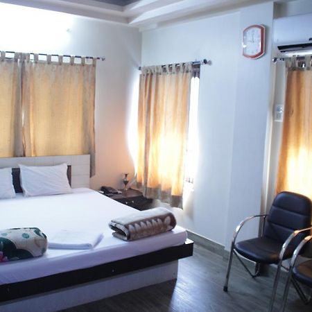 New Metro Guest House Kalküta Dış mekan fotoğraf